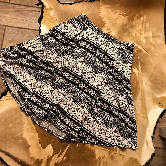 LuLaRoe Dresses & Skirts - Lularoe med Madison 💋